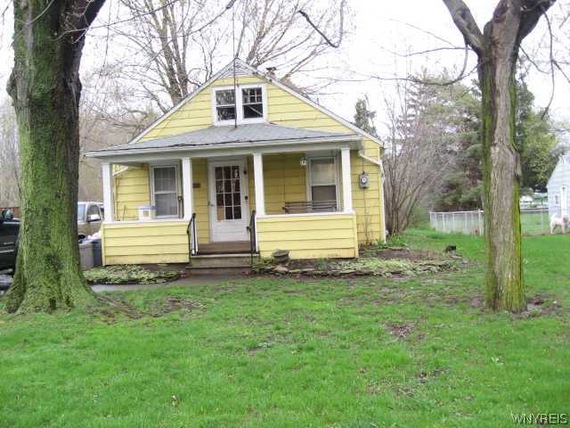 3549 Ransomville Road Porter, NY 14131 - Photo 1 of 1 Exterior Front