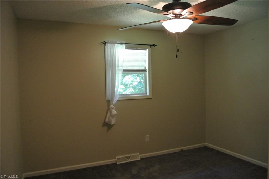 1147 Pine Top Road Lexington, NC 27295 - Photo 13 of 38 Gallery Image 13