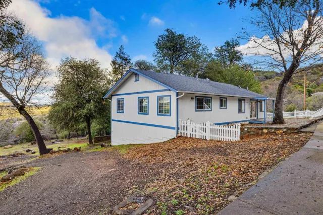 $795,000 | 17009 Iron Springs Road, Julian, CA 92036