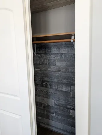 $1,200 | 1401 Bluff Street, Peru, IL 61354