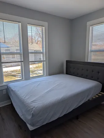 $1,200 | 1401 Bluff Street, Peru, IL 61354