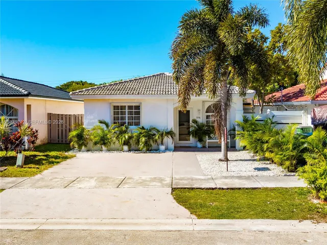 $449,000 | 1106 Southeast 13th Avenue, Homestead, FL 33035