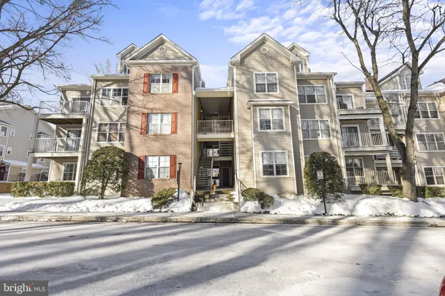$279,990 | 2320 Falls Gable Lane, Unit B, Baltimore, MD 21209