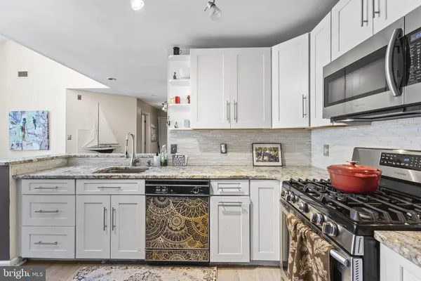 $279,990 | 2320 Falls Gable Lane, Unit B, Baltimore, MD 21209