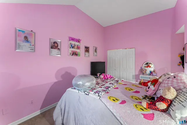 $310,000 | 4 Heather Court, Unit 4, Woodbury, CT 06798