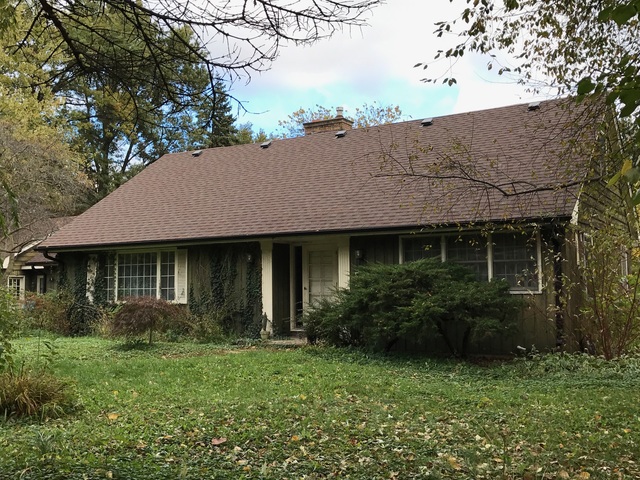 5N135 Powis Road Wayne, IL 60184 - Photo 1 of 13 a view of a house with garden and yard
