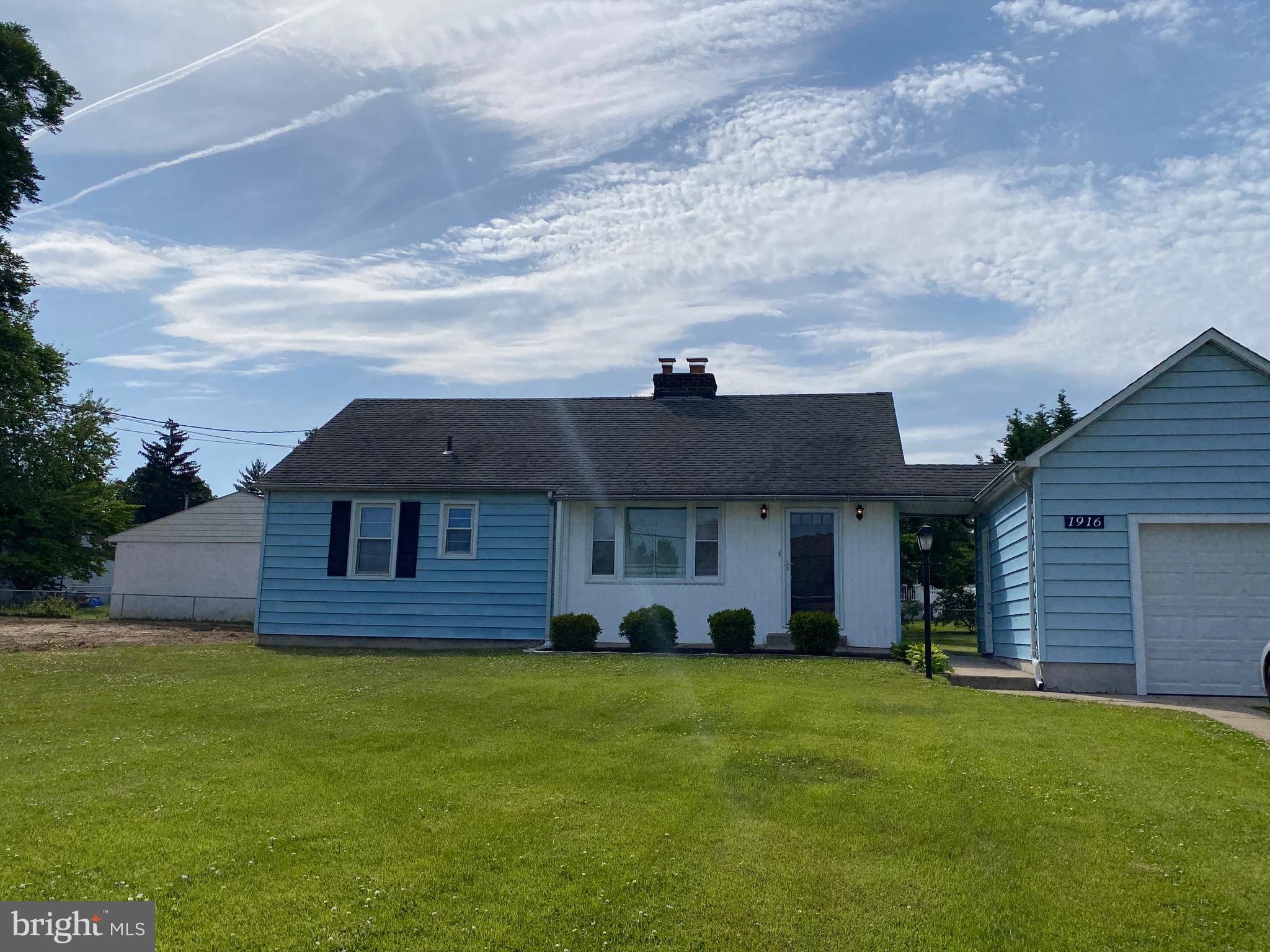 1916 Midland Road Baltimore, MD 21222 - Photo 2 of 31