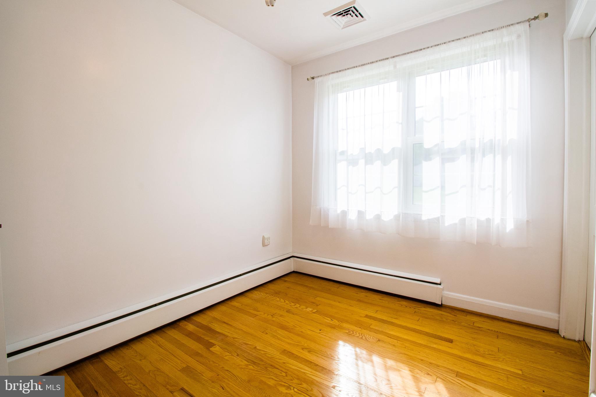 1916 Midland Road Baltimore, MD 21222 - Photo 27 of 31