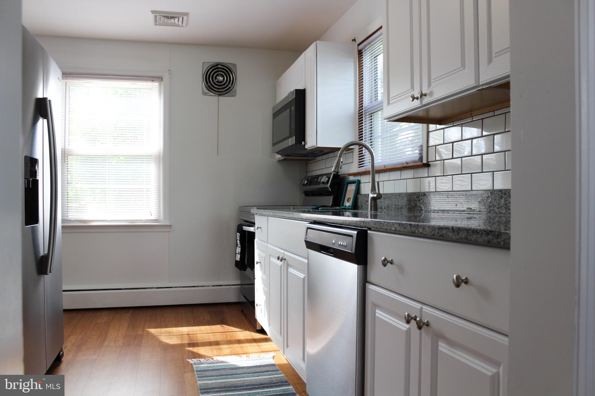 1916 Midland Road Baltimore, MD 21222 - Photo 9 of 31