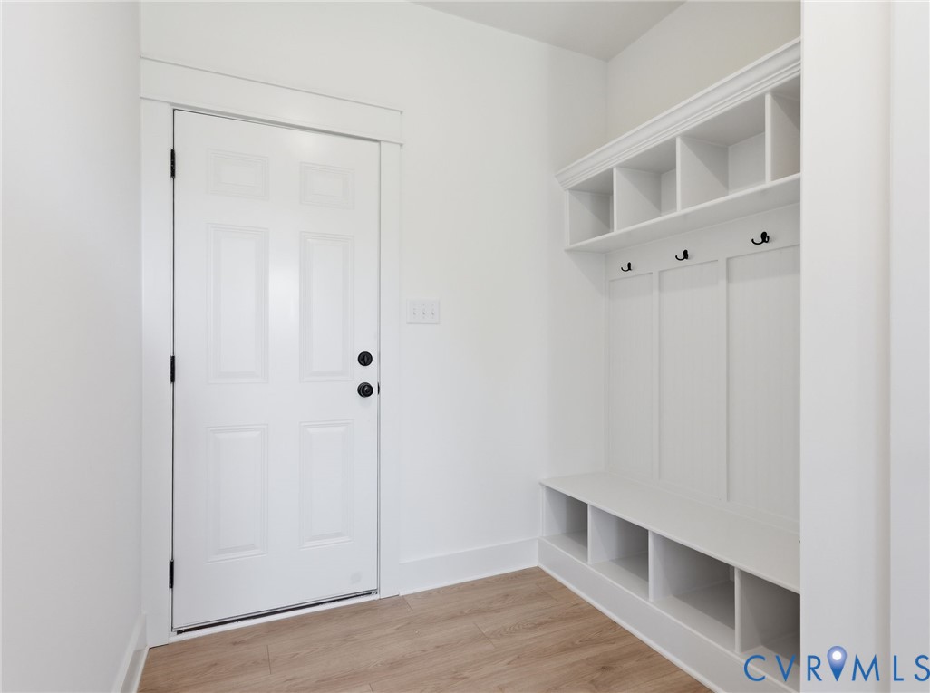 18112 Copper Fox Loop Moseley, VA 23120 - Photo 17 of 29