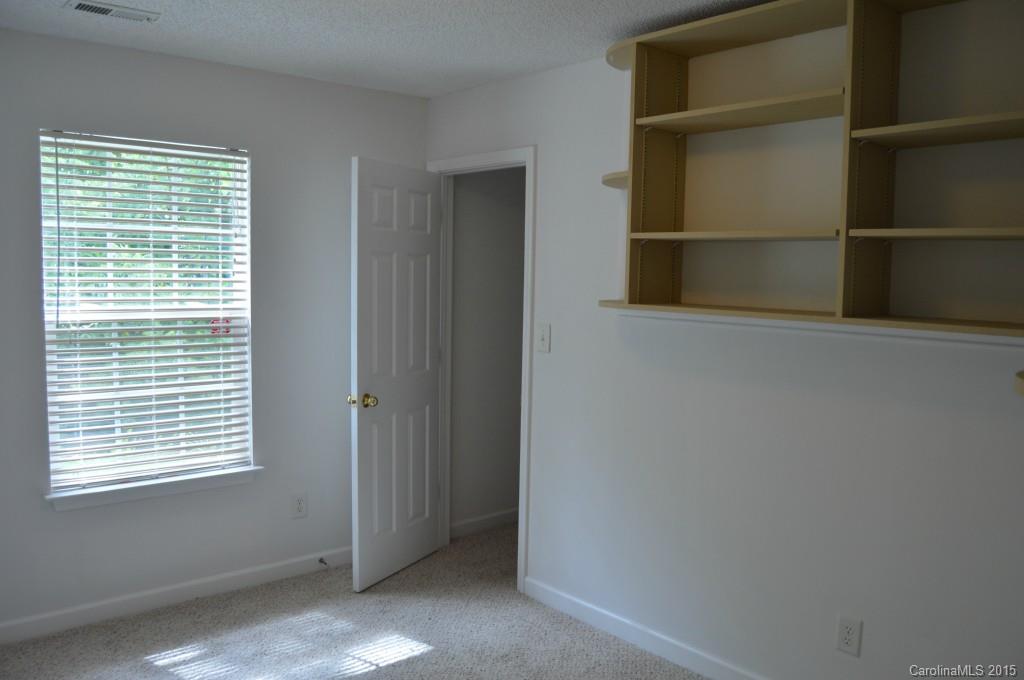 1313 River Run Road Lowell, NC 28098 - Photo 17 of 20 Gallery Image 17
