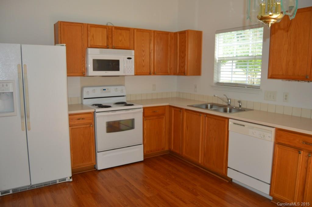 1313 River Run Road Lowell, NC 28098 - Photo 6 of 20 Gallery Image 6
