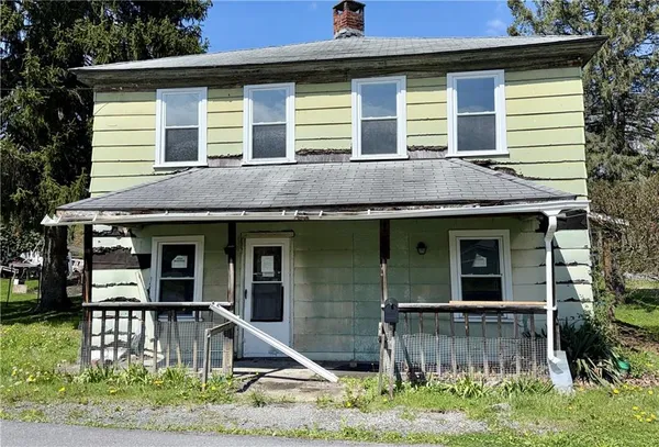 $9,900 | 161 Middle Street, Jenners, PA 15546