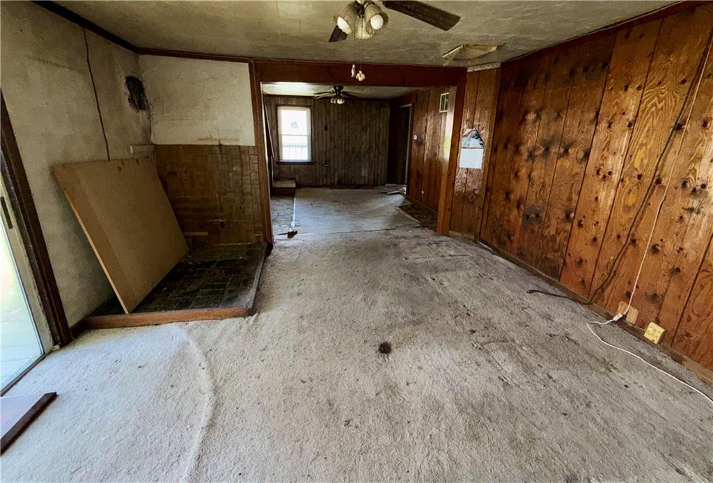 161 Middle Street Jenners, PA 15546 - Photo 8 of 12