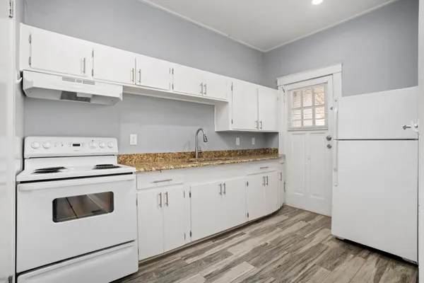 $898,000 | 107 Willim Avenue, San Antonio, TX 78209
