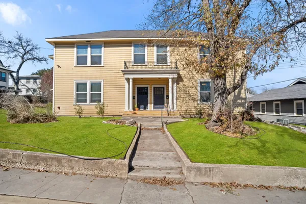 front view of house with a yard