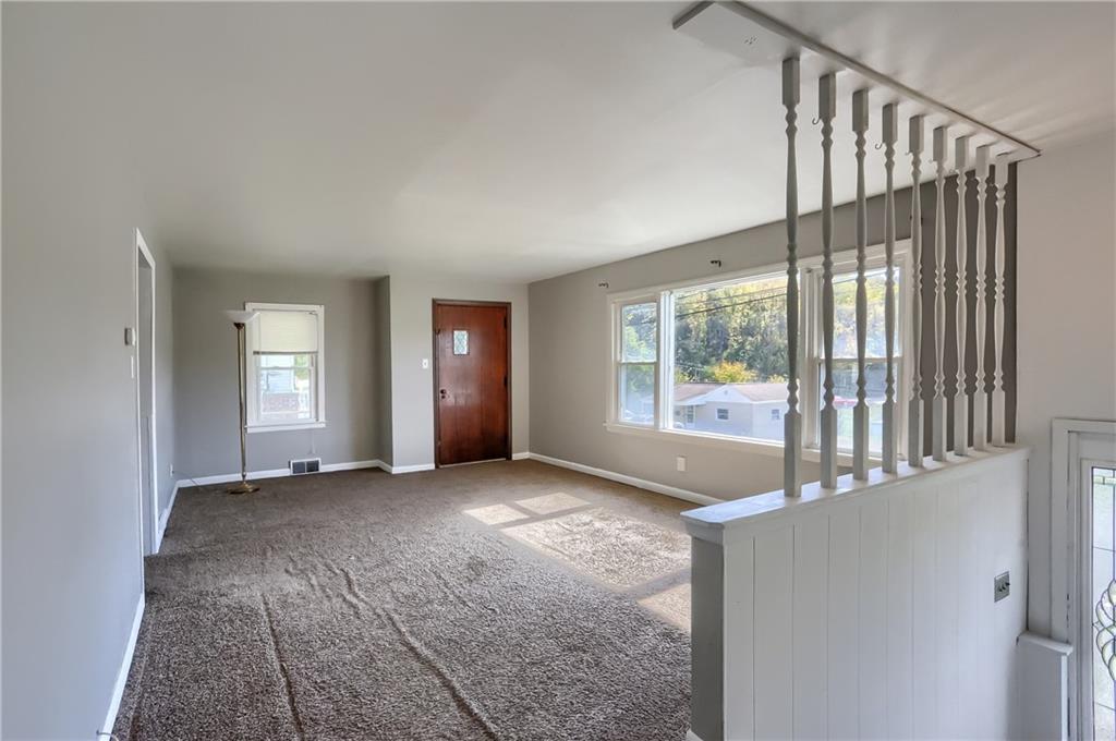 41 Lindley Road Canonsburg, PA 15317 - Photo 3 of 15 Gallery Image 3