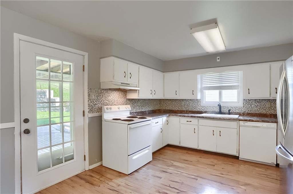 41 Lindley Road Canonsburg, PA 15317 - Photo 6 of 15 Gallery Image 6