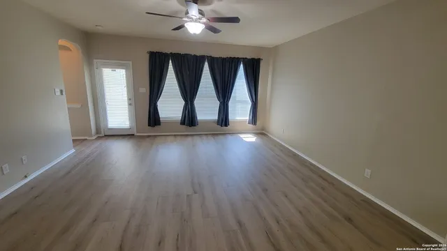 $2,200 | 26311 Presidio, Boerne, TX 78015