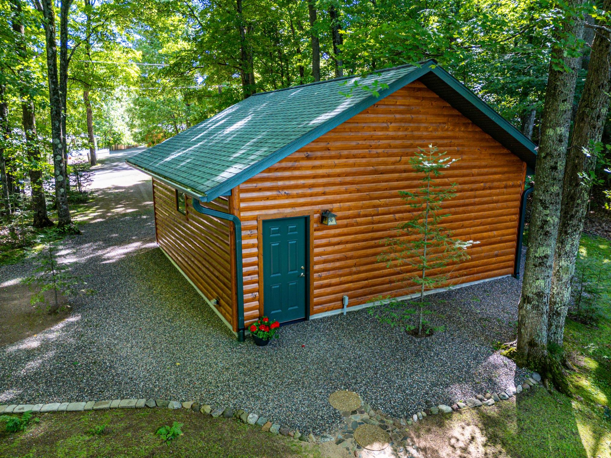 8155 Ridge Road Presque Isle, WI 54557 - Photo 9 of 59 Gallery Image 9