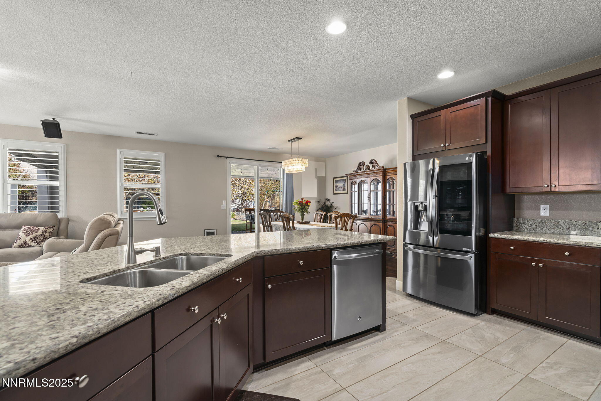 2810 Tobiano Drive Reno, NV 89521 - Photo 13 of 56 21-web-or-mls-_DSC9931