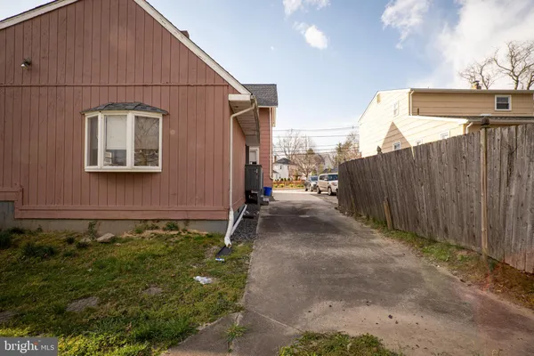 $2,450 | 241 Victoria Street, Unit A, Merchantville, NJ 08109