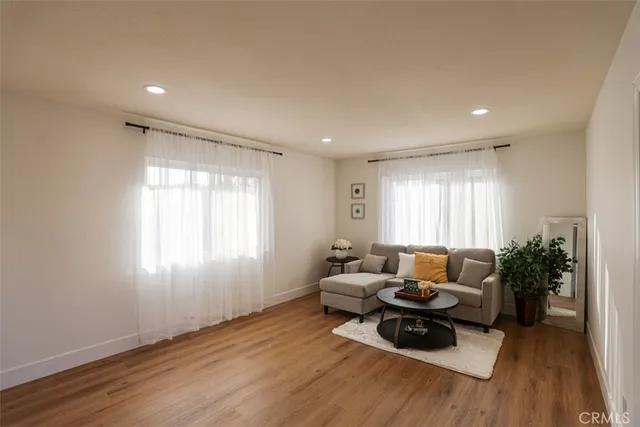 $1,329,000 | 15931 Puritan Circle, Huntington Beach, CA 92647