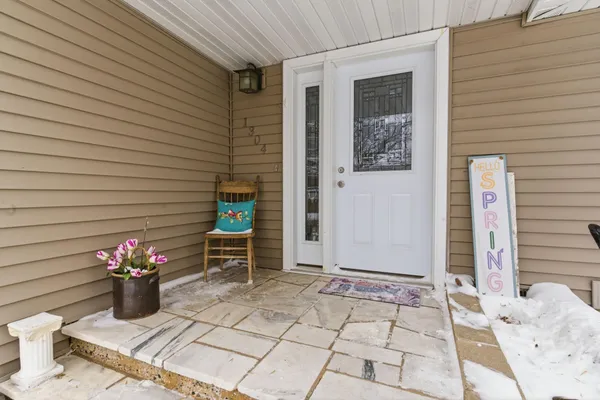 $294,900 | 1304 9th Street Southwest, Willmar, MN 56201