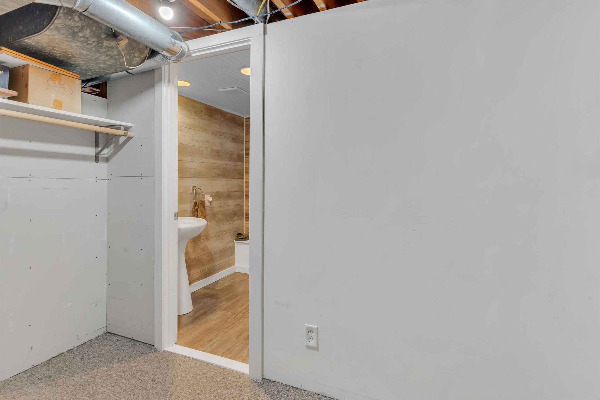 1304 9th Street Southwest Willmar, MN 56201 - Photo 31 of 50