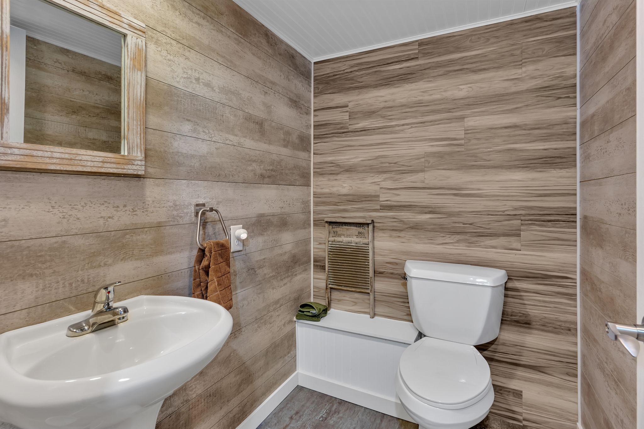 1304 9th Street Southwest Willmar, MN 56201 - Photo 32 of 50