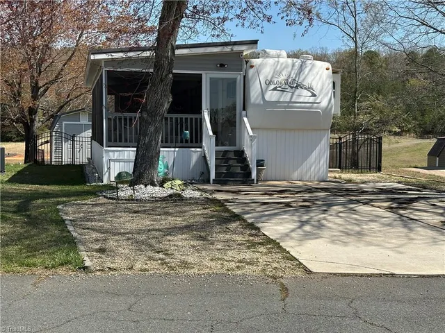 $150,000 | 134 Putt-Putt Lane, New London, NC 28127