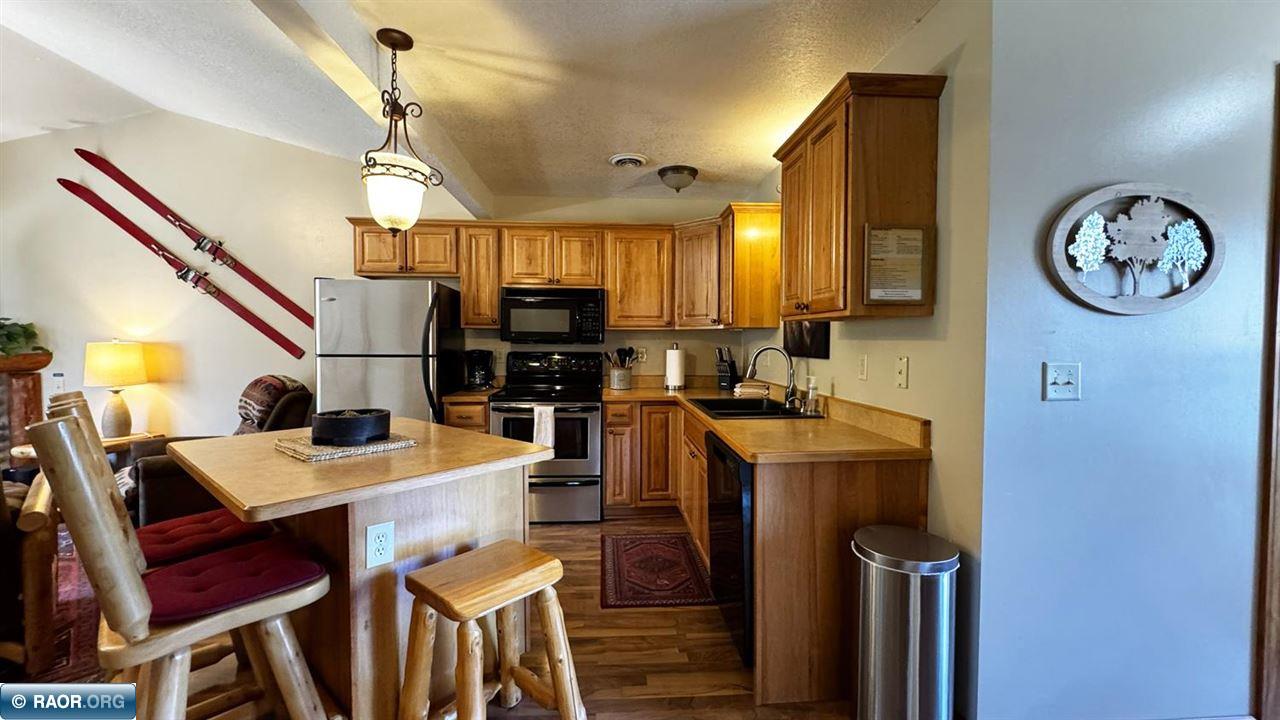 6266 Giants Ridge Road Biwabik, MN 55705 - Photo 4 of 23