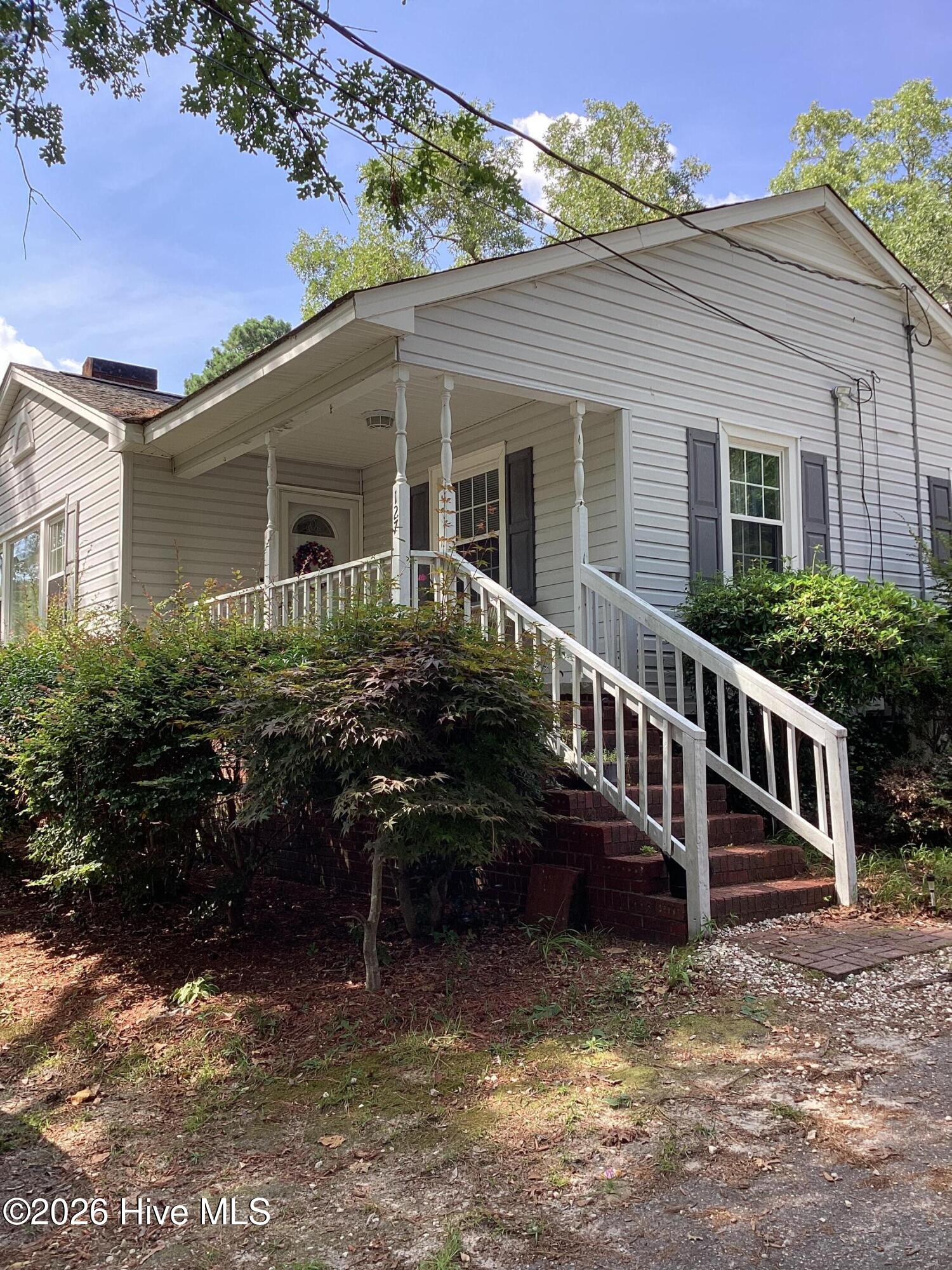 127 Woodland Road Rockingham, NC 28379 - Photo 2 of 8