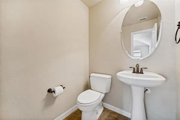 $685,000 | 9886 Atlantic Lane, Frisco, TX 75035