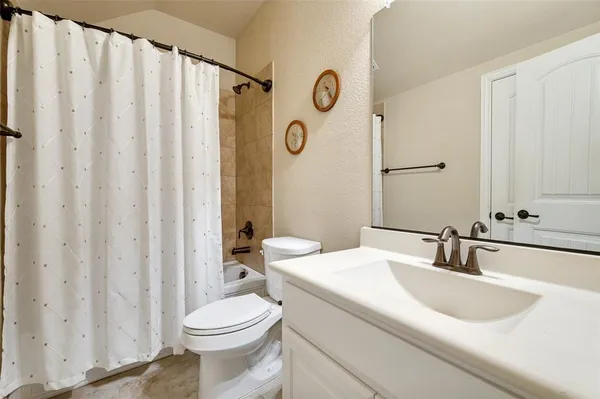 $685,000 | 9886 Atlantic Lane, Frisco, TX 75035