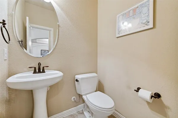 $685,000 | 9886 Atlantic Lane, Frisco, TX 75035