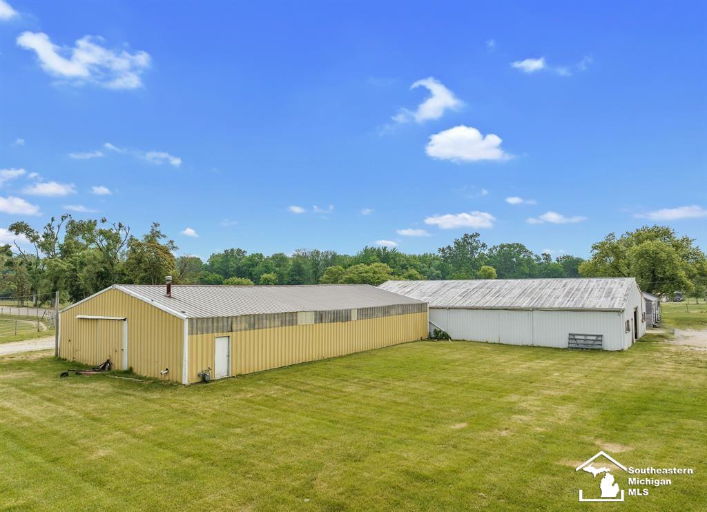 187 East Newburg Road Carleton, MI 48117 - Photo 11 of 16