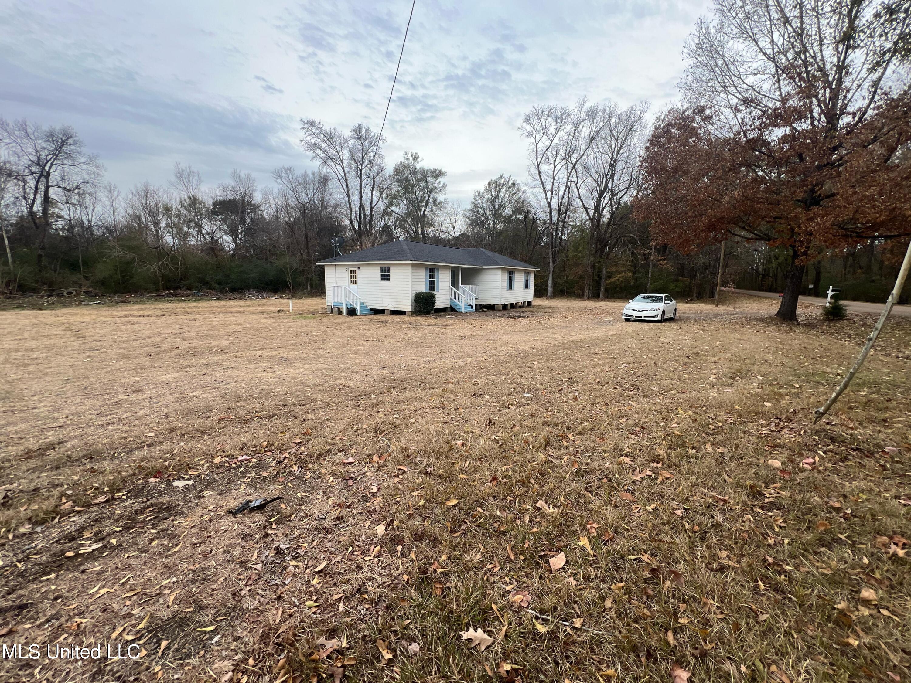 1645 Darden Road Jackson, MS 39213 - Photo 20 of 60 92ef80b6-23cb-4272-abd6-8d05c7ee8092