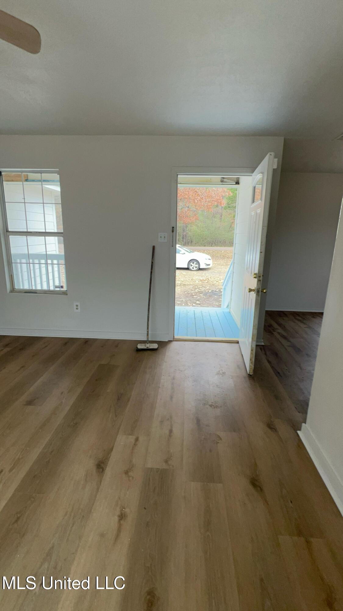 1645 Darden Road Jackson, MS 39213 - Photo 24 of 60 989b6fbf-2f05-435e-87a5-f93bb17f391f