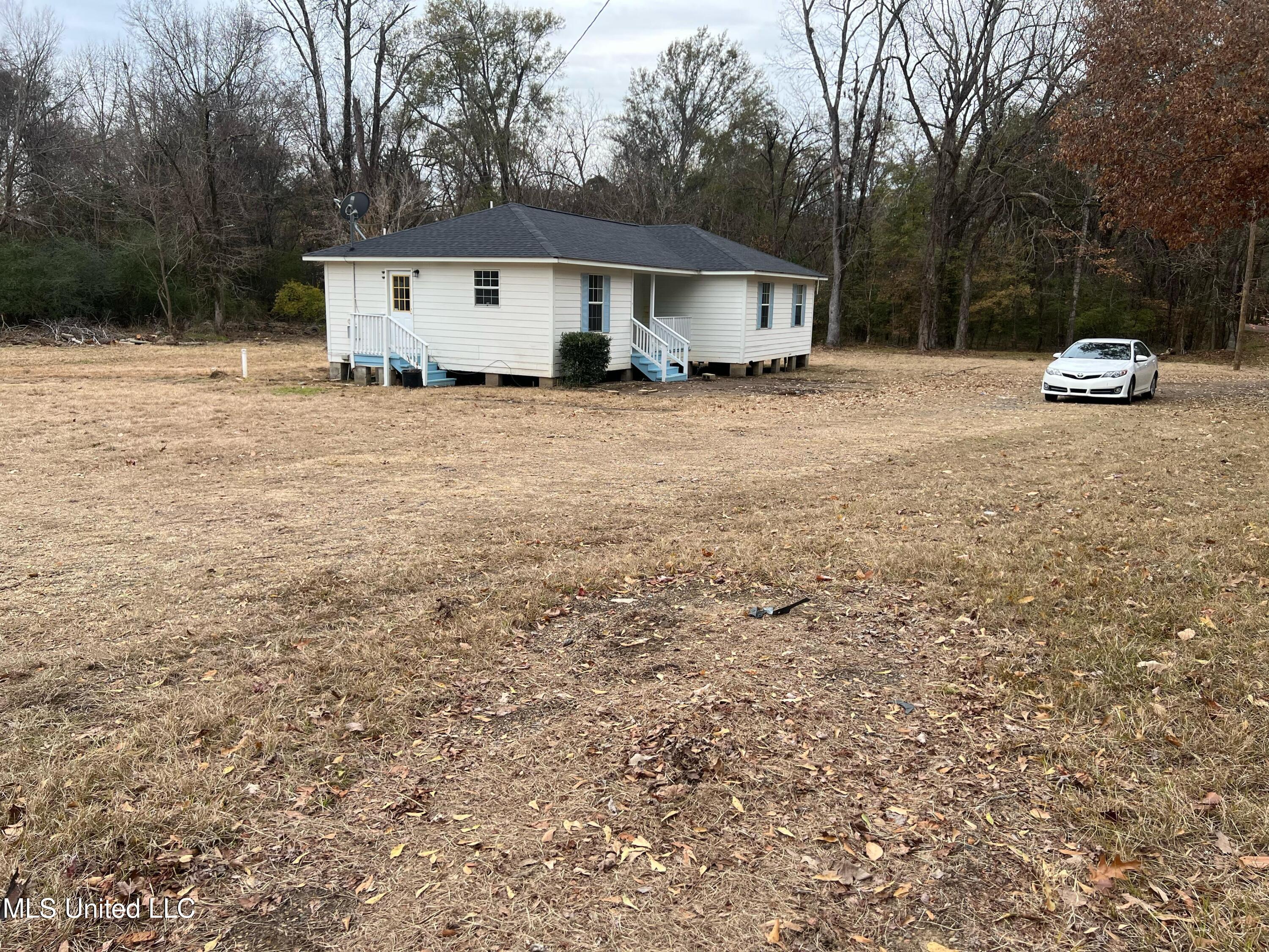 1645 Darden Road Jackson, MS 39213 - Photo 26 of 60 8829ace3-d163-4575-bde7-d0973d966ba3