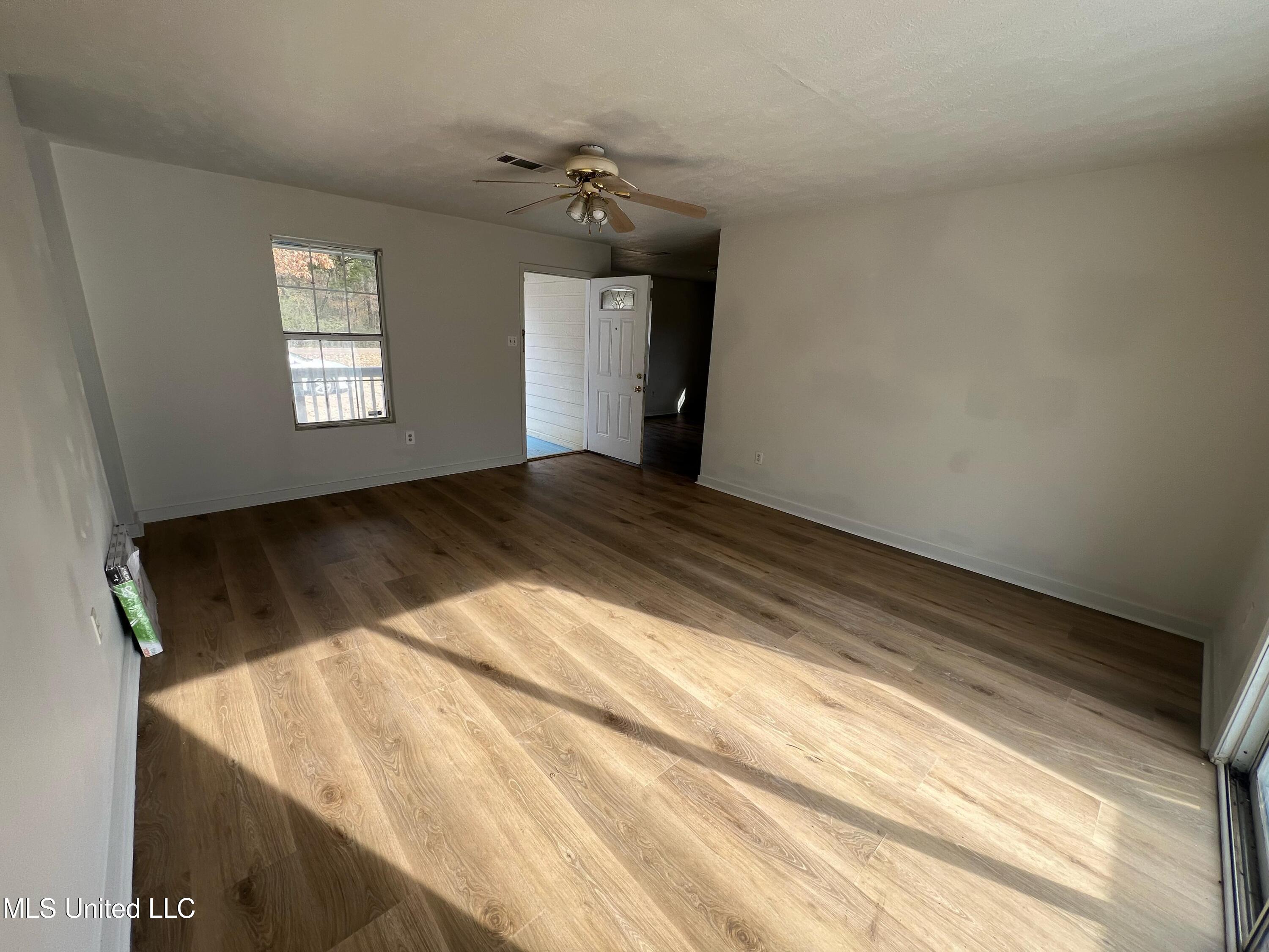 1645 Darden Road Jackson, MS 39213 - Photo 40 of 60 ade6a469-4852-46df-87a8-e754612da002