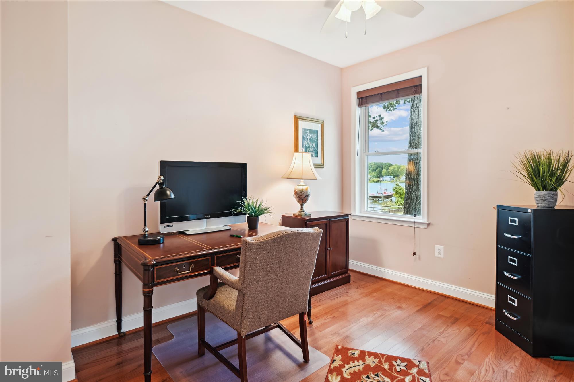 514 Grays Creek Road Pasadena, MD 21122 - Photo 7 of 36