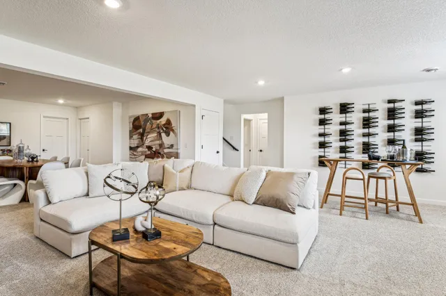 $586,115 | 20144 68th Avenue, Hamel, MN 55340