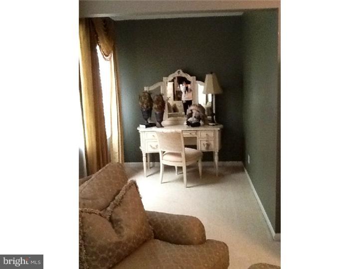 4 Spring Mill Drive Sewell, NJ 08080 - Photo 6 of 10 Gallery Image 6