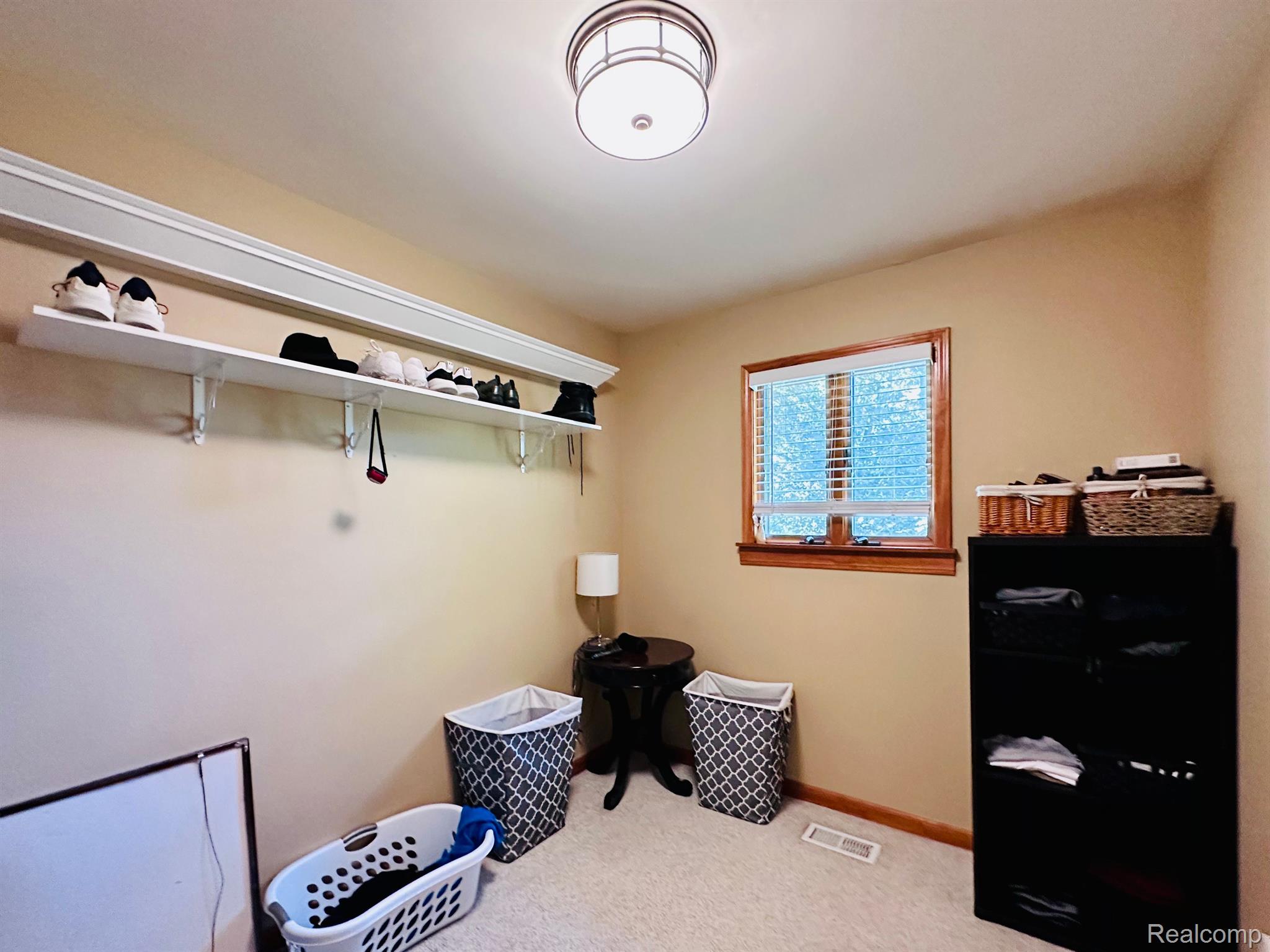 5508 Colony Road Grand Blanc, MI 48439 - Photo 10 of 32 2nd bedroom