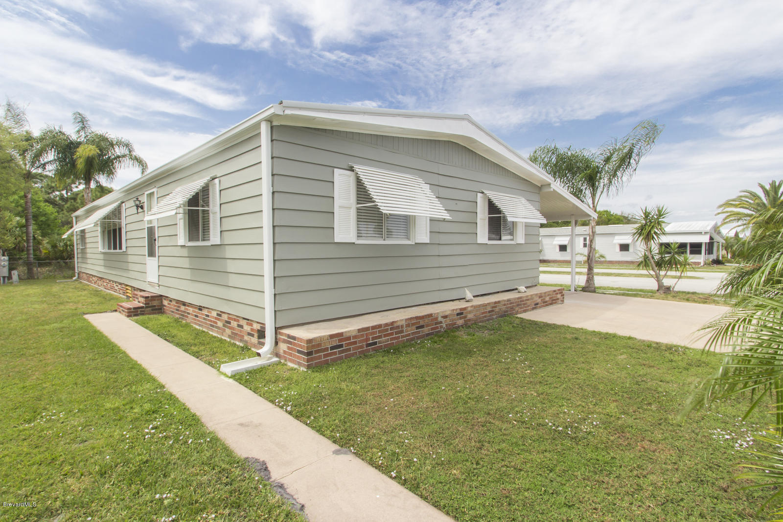 1860 Mango Street Northeast Palm Bay, FL 32905 - Photo 6 of 21 MLS - 1860 Mango St NE, Palm Bay (21)