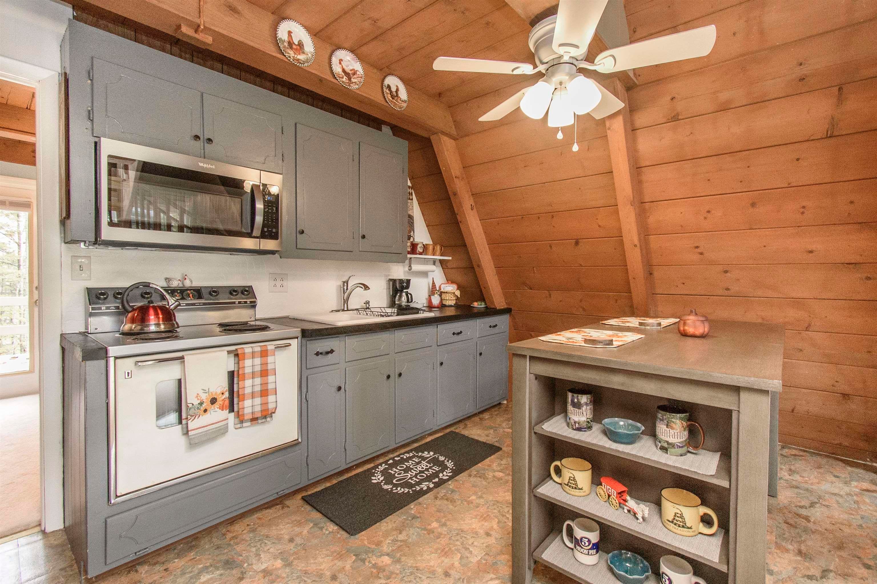 720 Kanawha Ridge Road Dugspur, VA 24325 - Photo 24 of 36 Gallery Image 24