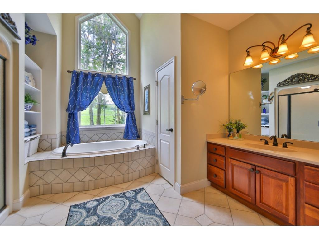 281 Hales Road Jonesborough, TN 37659 - Photo 12 of 34 Photo 12
