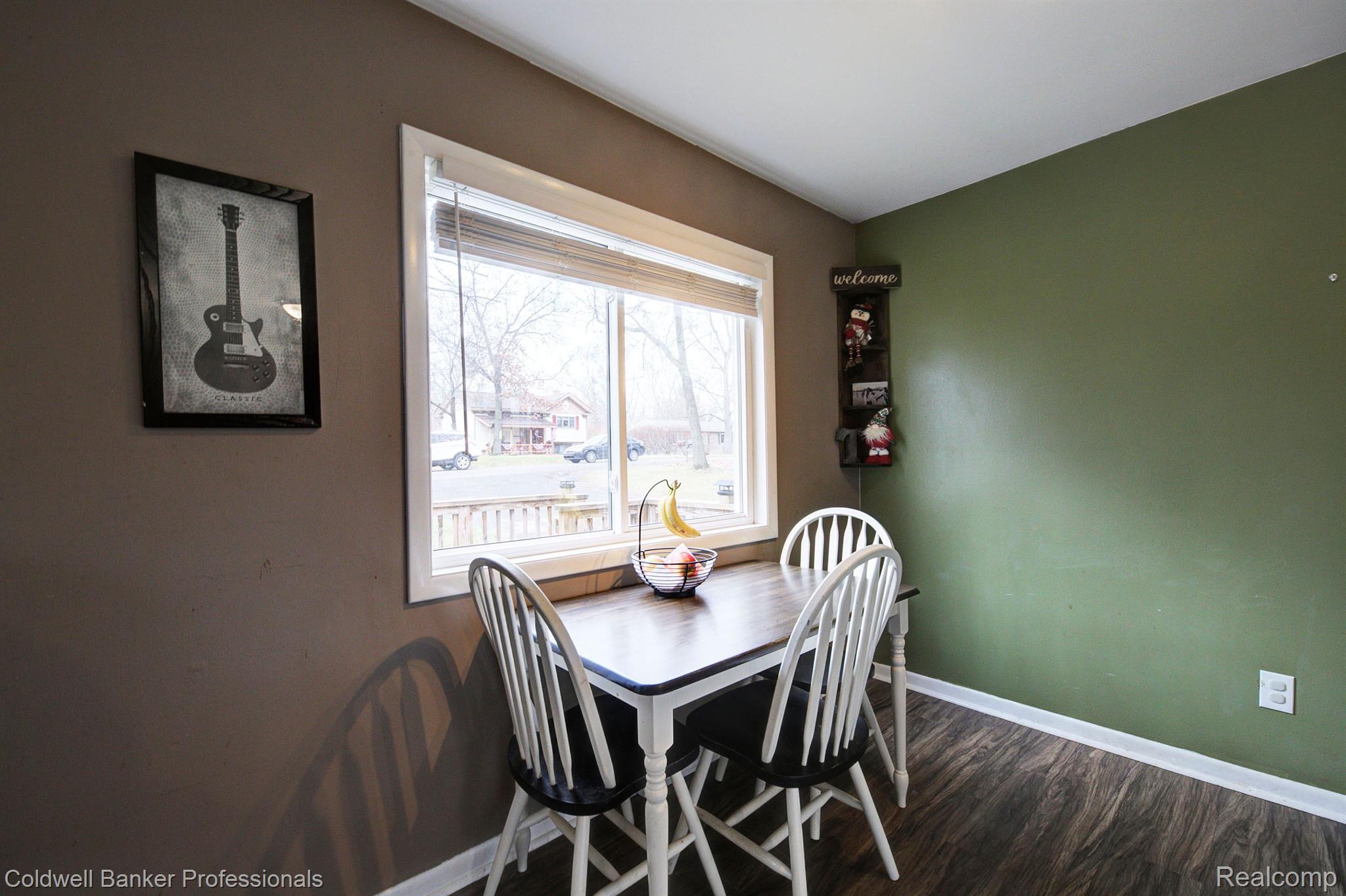 585 Fisher Road Highland, MI 48357 - Photo 7 of 23 Gallery Image 7