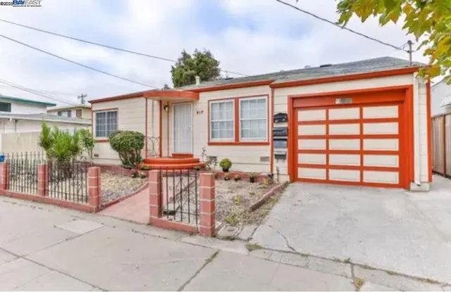 $1,799,200 | 917 Mills Avenue, San Bruno, CA 94066